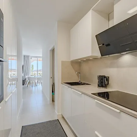 דירה Ocean View With A Terrace *