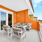 דירה Ocean View With A Terrace