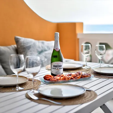 דירה Ocean View With A Terrace